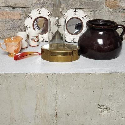 Moodys shoe horn! Brass, mirrors and more