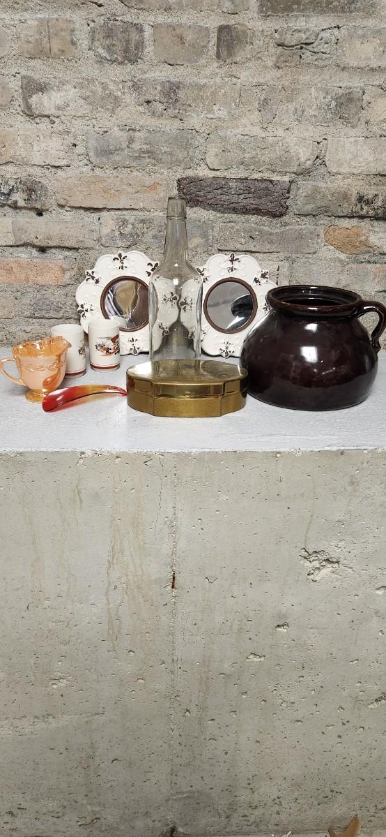 Sale Photo Thumbnail #358: A couple little mirrors, a quart bottle, 2 handleless tea cups and more