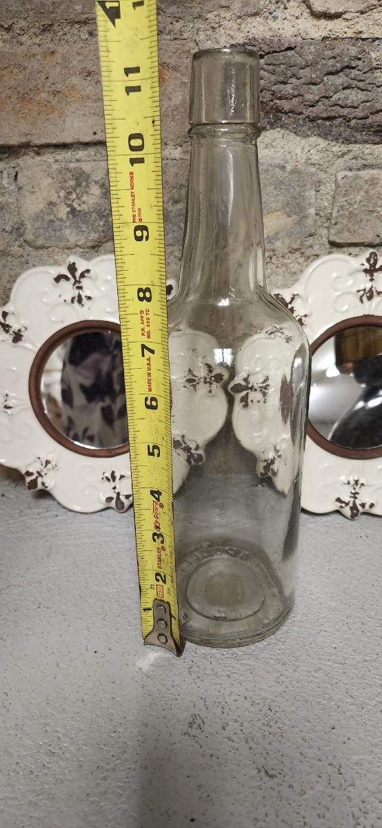 Sale Photo Thumbnail #369: A couple little mirrors, a quart bottle, 2 handleless tea cups and more