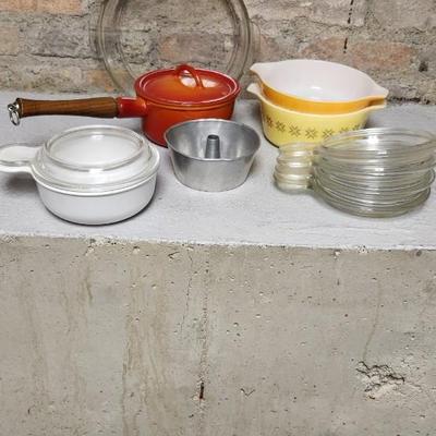 Pyrex, corelle and awesome vintage sauce pan