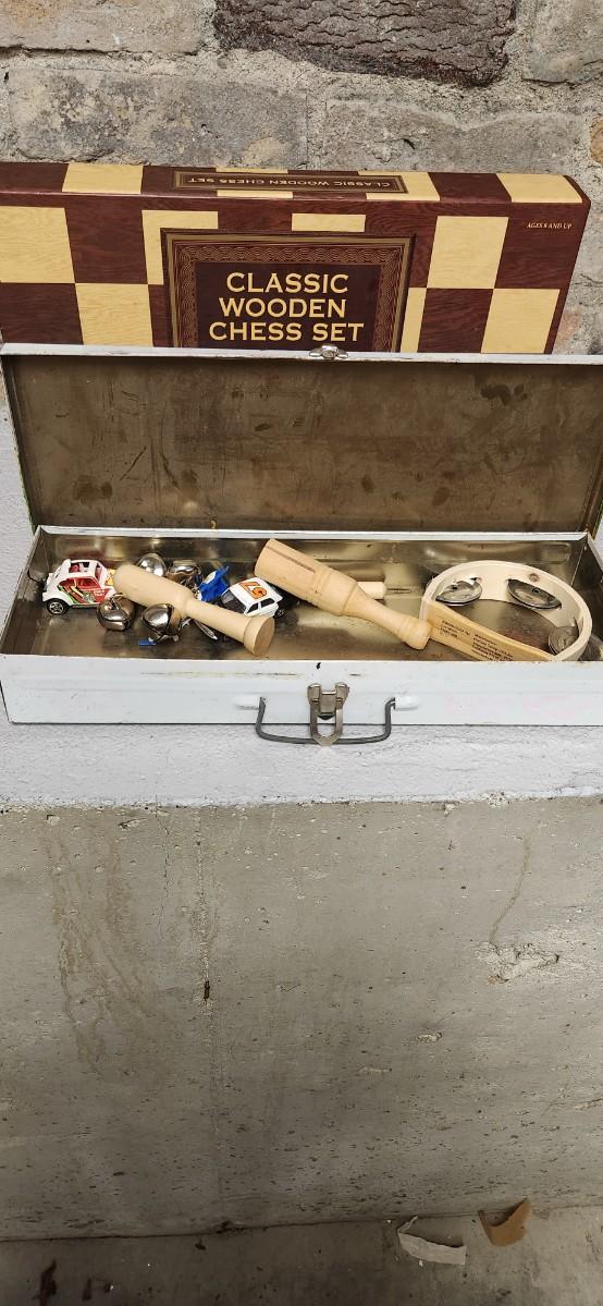 Sale Photo Thumbnail #445: Neat vintage toy box with various goodies in it and a brand new wooden chess set