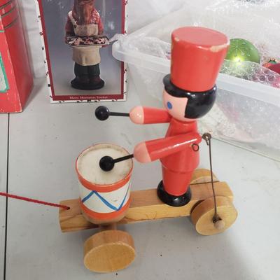 Christmas in November! (G-KD)