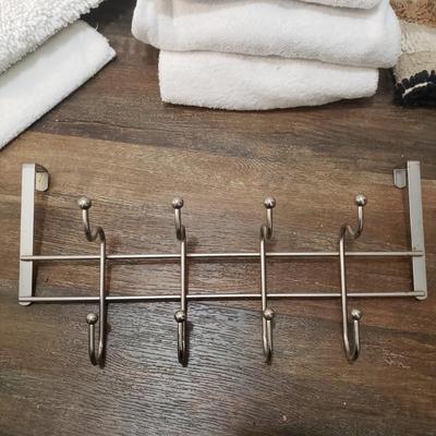 White and Brown/Black Towels and More (BGB-KD)