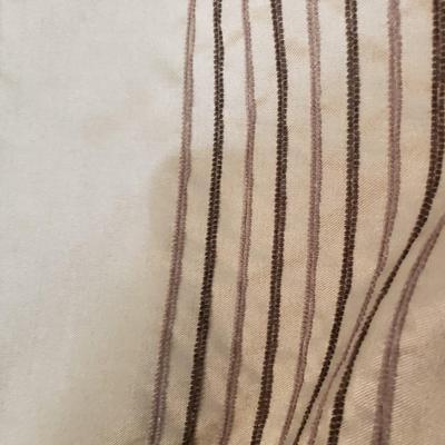 White and Brown/Black Towels and More (BGB-KD)