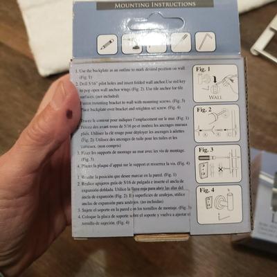 White and Brown/Black Towels and More (BGB-KD)