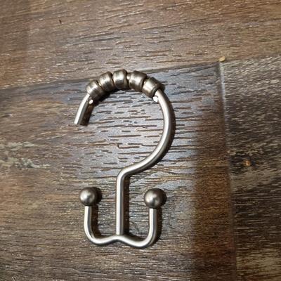 White and Brown/Black Towels and More (BGB-KD)