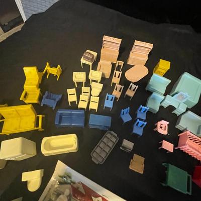 DOLLHOUSE FURNITURE AND DOLL HOUSE FAMILY IN SEALED PACKAGE BY MARX