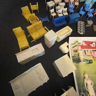 DOLLHOUSE FURNITURE AND DOLL HOUSE FAMILY IN SEALED PACKAGE BY MARX