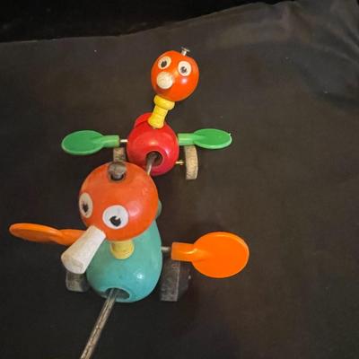 FISHER PRICE GABBY GOOFIES WOODEN PULL TOY