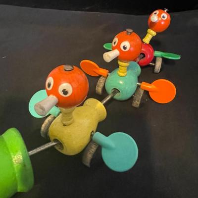 FISHER PRICE GABBY GOOFIES WOODEN PULL TOY