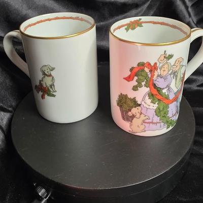 Vintage Fitz & Floyd “Deck the Halls” Christmas Porcelain Mug Pair – 1983 Japan – Gold Trim – Discontinued