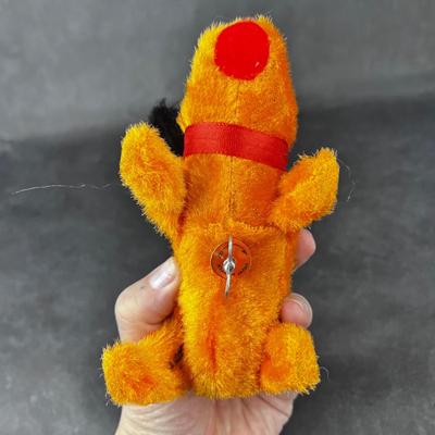 Vintage Wind Up | Sniffing Dog | Nomura Toys