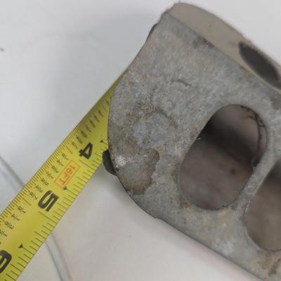 Vintage 16-Hole Primitive Country Galvanized Tin Chicken Rooster Feeder