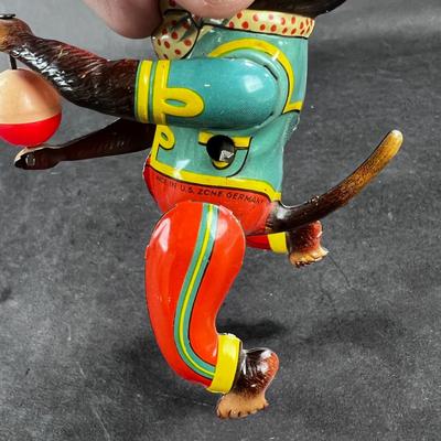 Vintage Wind-Up | Touchdown Chimp
