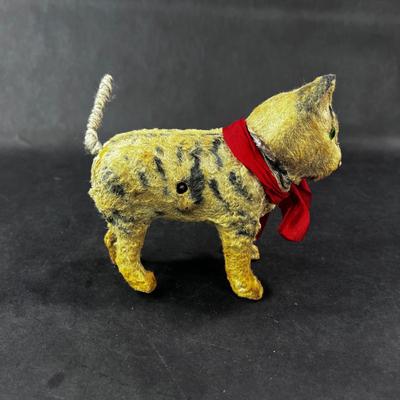 Vintage Wind-Up | Playful Kitty