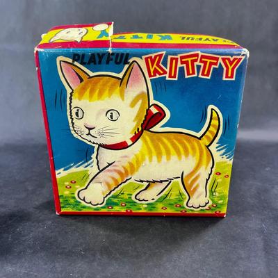 Vintage Wind-Up | Playful Kitty