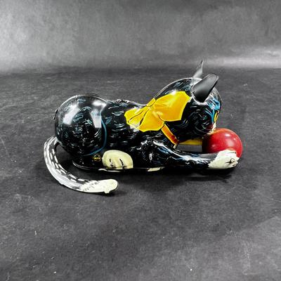 Vintage Tin Litho | Wind-Up Cat w/ Ball | Marx