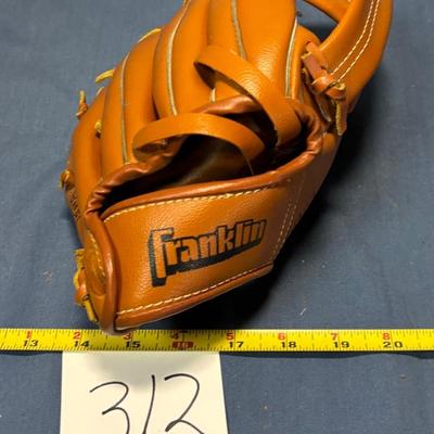 Franklin Ball Glove