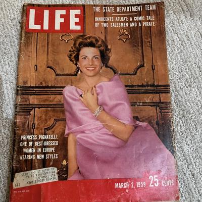 Vintage LIFE Magazine Lot - 5 Iconic Issues from 1959-1968