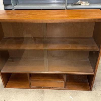 Sale Photo Thumbnail #10: E8-MCM Hutch  (2 pieces)