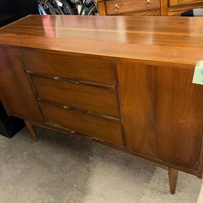 Sale Photo Thumbnail #9: E8-MCM Hutch  (2 pieces)