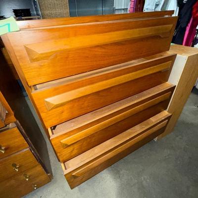 Sale Photo Thumbnail #30: E-7 MCM High Boy