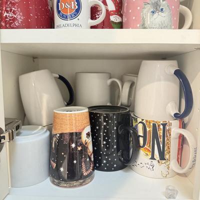 LOT 546K: Cabinet Clearout: Mugs