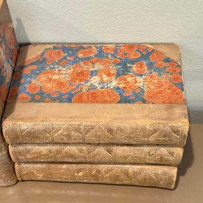 LOT 548L: Etched Brass Vase, Four Minute Essays, Ruffle Sculpture & More Books