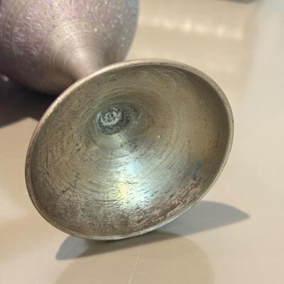 LOT 548L: Etched Brass Vase, Four Minute Essays, Ruffle Sculpture & More Books