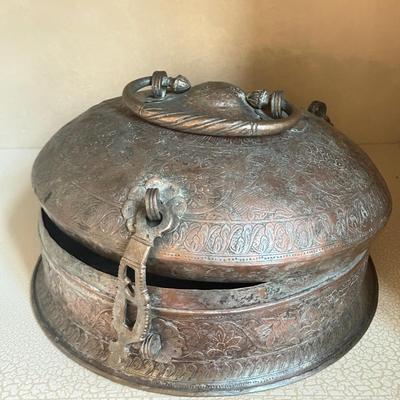LOT 552F: Vintage Tinned Copper Indian Pandan / Betel Nut Box