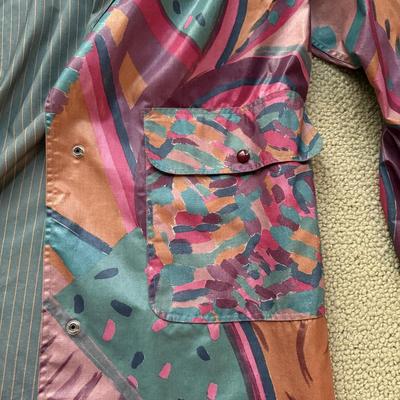 LOT 557DC: Marylou Ozbolt Storer Fibre Arts Matching Raincoat & Umbrella