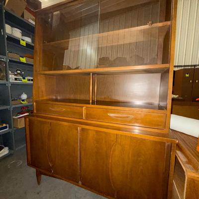 Sale Photo Thumbnail #46: E4-MCM Hutch (one piece)