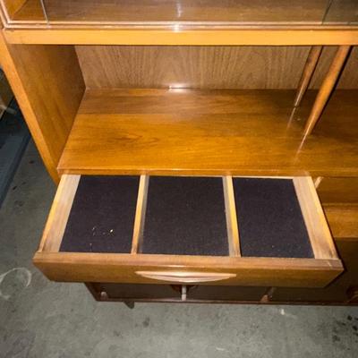 Sale Photo Thumbnail #51: E4-MCM Hutch (one piece)