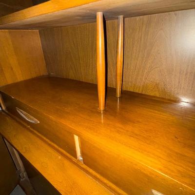 Sale Photo Thumbnail #59: E4-MCM Hutch (one piece)