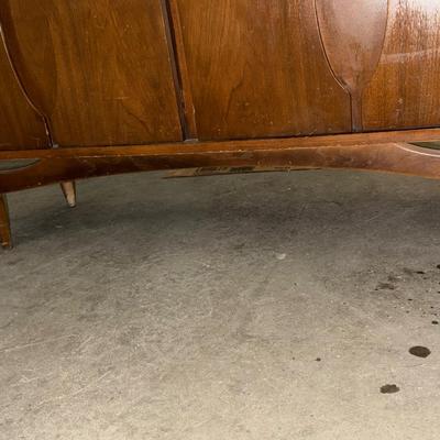 Sale Photo Thumbnail #49: E4-MCM Hutch (one piece)