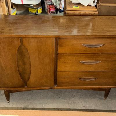 Sale Photo Thumbnail #69: E2-MCM Buffet