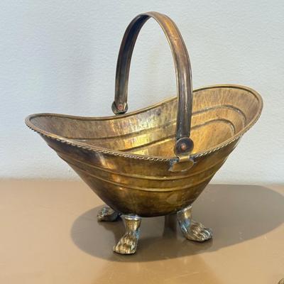 LOT 559F: Collection of Unique Brass Items