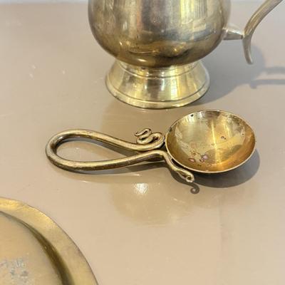 LOT 559F: Collection of Unique Brass Items