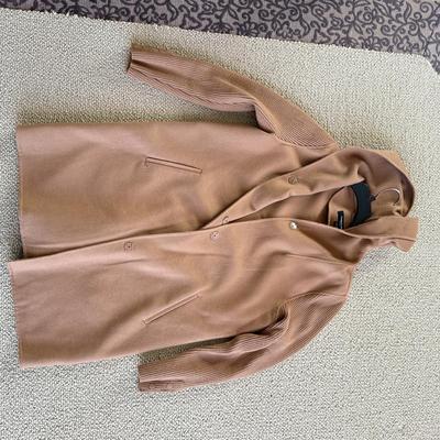 LOT 534DC: Ladies Brown Coats: Kenneth Cole New York, Garé & Ultra Suede