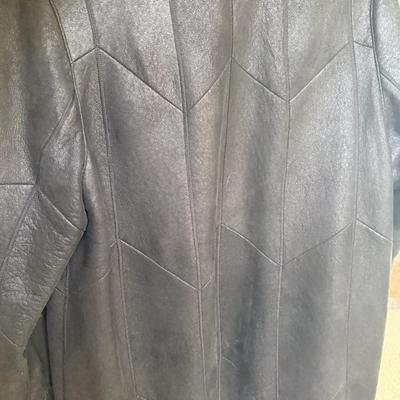 LOT 535DC: Dark Coats: Christ, Utex Design & Jane Post