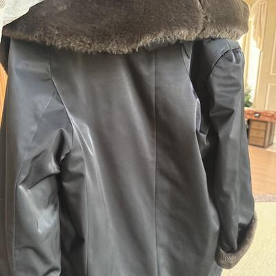 LOT 535DC: Dark Coats: Christ, Utex Design & Jane Post