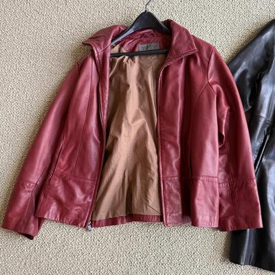 LOT 538DC: Red Marc New York Jacket & Ellen Tracy Coat