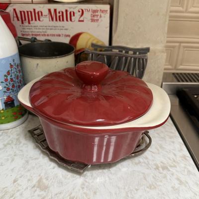LOT 571K: Kitchen & Baking Collection: Boxed Apple Peeler, Cookie Press & Cutters, More
