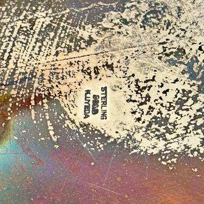 LOT 572K: 11” Sterling Silver Plate (752g)