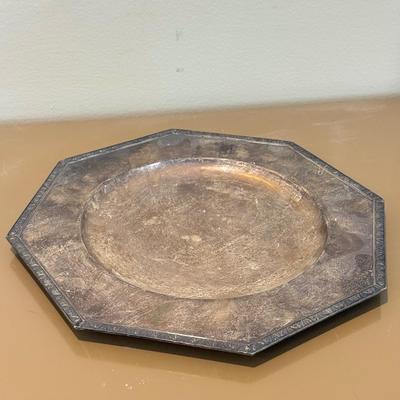 LOT 573K: 11” Sterling Silver Plate (751g)