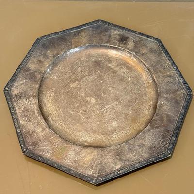 LOT 573K: 11” Sterling Silver Plate (751g)