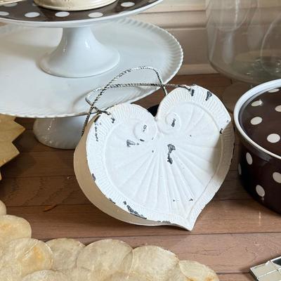 LOT 574D: Cake Plates, Abalone Shell & Disco Tile Placemats and More