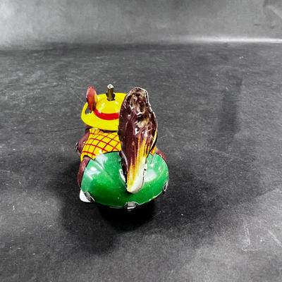 Vintage Wind-Up | Hopping Squirrel