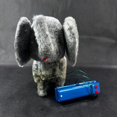 Vintage Battery App | Walking Elephant | Modern Toys