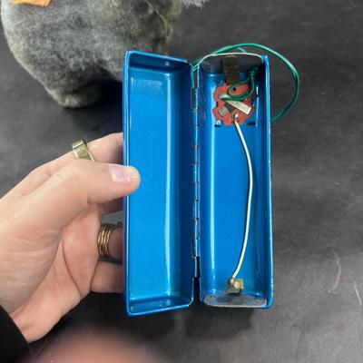 Vintage Battery App | Walking Elephant | Modern Toys